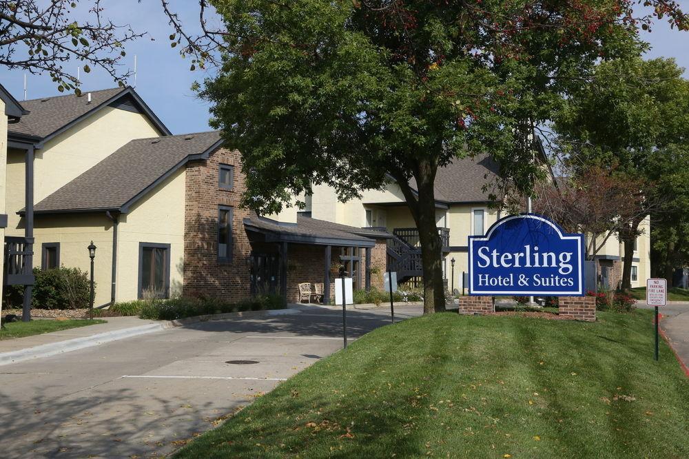 Sterling Hotel And Suites 클리브 외부 사진