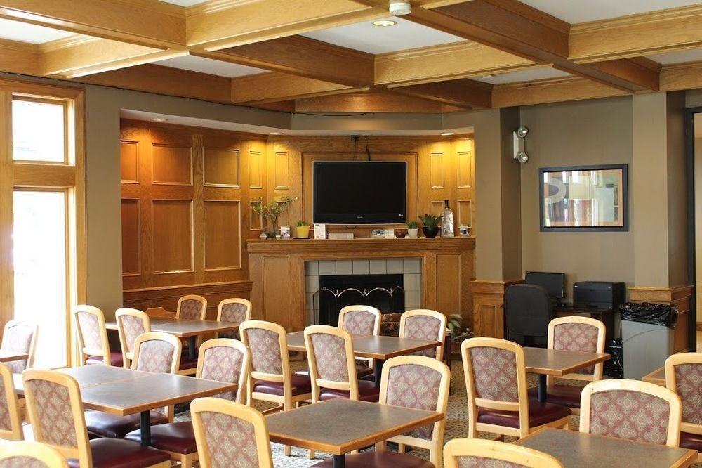 Sterling Hotel And Suites 클리브 외부 사진