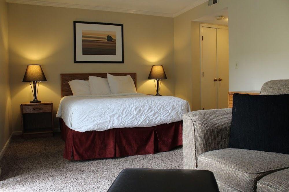 Sterling Hotel And Suites 클리브 외부 사진