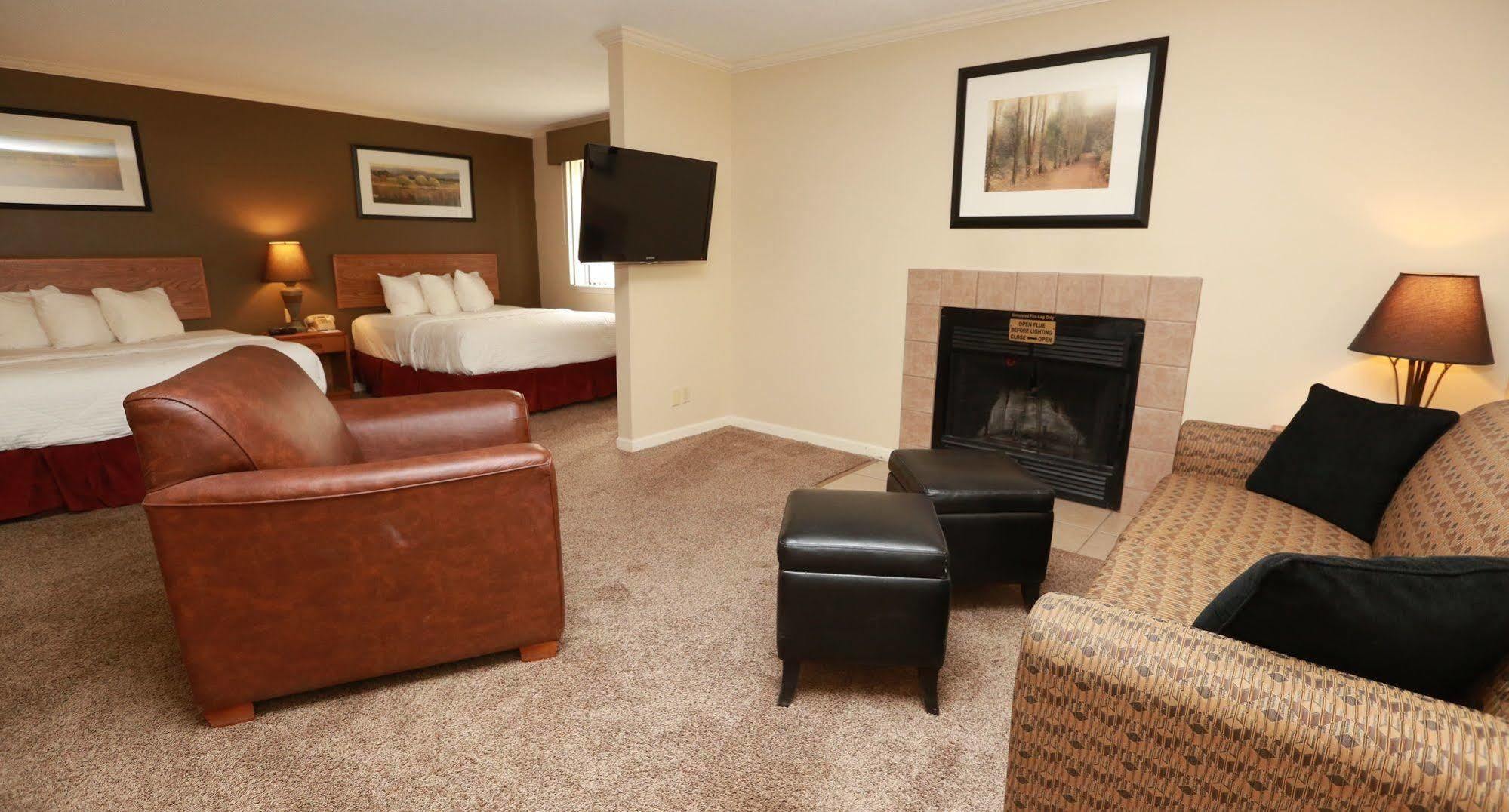 Sterling Hotel And Suites 클리브 외부 사진